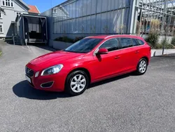 Röd Begagnad 2011 Volvo V60 Summum Kombi | 79 900 kr (Bra pris)