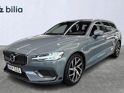 Grå Begagnad 2021 Volvo V60 Inscription Kombi | 379 500 kr (Marknadspris)