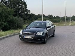 Svart Begagnad 2006 Toyota Avensis Kombi | 19 000 kr (Bra pris)