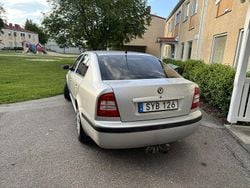 Silver Begagnad 2002 Skoda Octavia Tour Halvkombi | 16 000 kr (Bra pris)