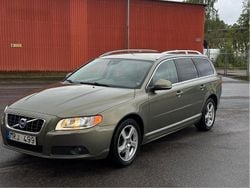 Grön Begagnad 2012 Volvo V70 Summum Kombi | 45 000 kr (Bra pris)