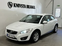 Vit Begagnad 2010 Volvo C30 Momentum Halvkombi | 84 800 kr (Lite dyr)