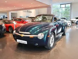Grön Begagnad 2005 Chevrolet SSR Van | 289 900 kr