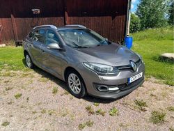 Grå Begagnad 2015 Renault Mégane GrandTour Kombi | 59 000 kr (Marknadspris)