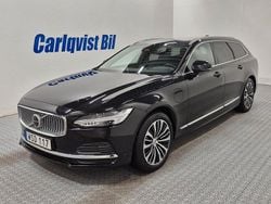 Svart (svart metallic) Begagnad 2023 Volvo V90 Core Kombi | 395 000 kr (Marknadspris)