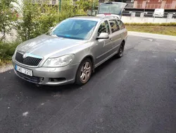 Brun Begagnad 2009 Skoda Octavia Elegance Kombi | 23 000 kr (Lite dyr)