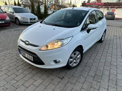Vit Begagnad 2012 Ford Fiesta Titanium Halvkombi | 59 800 kr (Marknadspris)