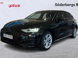 Mytsvart metallic Begagnad 2023 Audi A3 Sportback e-tron Advanced Plus Sedan | 359 900 kr (Marknadspris)