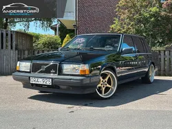 Svart Begagnad 1990 Volvo 740 Sedan | 49 900 kr
