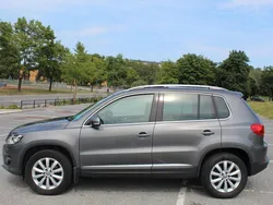 Mörkgrå Begagnad 2011 VW Tiguan Sport SUV | 164 900 kr (Lite dyr)