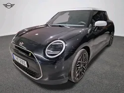 Svart Ny 2024 Mini Cooper SE Halvkombi | 414 900 kr
