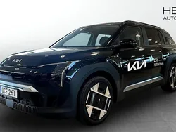 Svart (black) Begagnad 2025 Kia EV3 Plus SUV | 469 900 kr