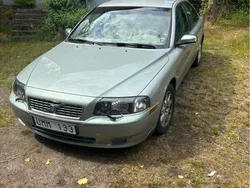 Grön Begagnad 2004 Volvo S80 Business Edition Sedan | 25 000 kr (Superpris)