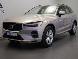 Ljusgrå Begagnad 2023 Volvo XC60 Core SUV | 389 500 kr (Superpris)