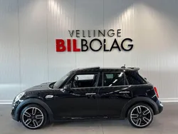 Svart Begagnad 2015 Mini Cooper S Pepper Halvkombi | 209 500 kr