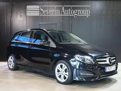 Svart Begagnad 2017 Mercedes B180 Edition Minibuss | 139 000 kr