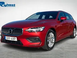 Röd Begagnad 2020 Volvo V60 Momentum Kombi | 289 900 kr (Marknadspris)