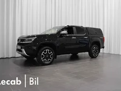 Svart (midnight black metallic) Begagnad 2023 VW Amarok Pickup | 654 500 kr (Marknadspris)