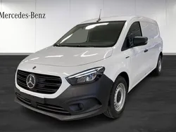 Vit Begagnad 2023 Mercedes eCitan Van | 549 000 kr