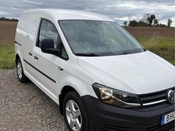 Vit Begagnad 2017 VW Caddy Minibuss | 109 995 kr (Marknadspris)