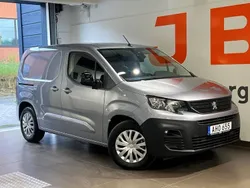Grå Begagnad 2022 Peugeot E-Partner Minibuss | 362 375 kr
