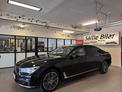 Svart Begagnad 2016 BMW 750L Comfort Edition Sedan | 449 900 kr