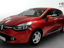 Röd (red) Begagnad 2014 Renault Clio IV Halvkombi | 69 000 kr (Lite dyr)