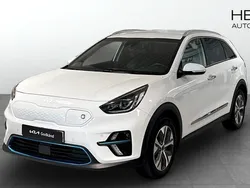 Vit (white) Begagnad 2022 Kia e-Niro Advance SUV | 269 900 kr (Marknadspris)