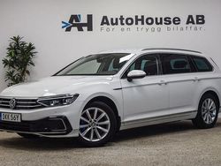Vit Begagnad 2021 VW Passat GTE Kombi | 269 000 kr (Marknadspris)