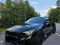 Svart Begagnad 2023 BMW M2 Shadowline Sportkupé | 740 000 kr (Marknadspris)