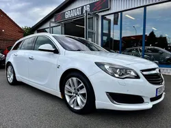 Vit Begagnad 2015 Opel Insignia Business Kombi | 79 000 kr (Marknadspris)
