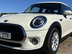 Vit Begagnad 2020 Mini Cooper Pepper Halvkombi | 179 990 kr (Bra pris)