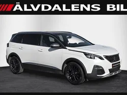 Flerfärgad Begagnad 2018 Peugeot 5008 GT-line Minibuss | 238 000 kr (Marknadspris)