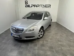 Grå Begagnad 2009 Opel Insignia Edition Kombi | 27 900 kr (Marknadspris)