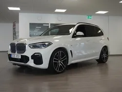 Okänd Begagnad 2019 BMW X5 M Sport SUV | 589 800 kr (Marknadspris)