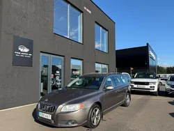Grå Begagnad 2009 Volvo V70 Momentum Kombi | 69 000 kr (Marknadspris)