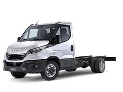 Vit Begagnad 2024 Iveco Daily Pickup | 647 625 kr