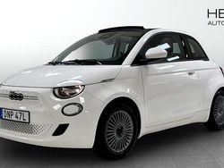 Vit (white) Begagnad 2022 Fiat 500e Cab | 239 900 kr (Marknadspris)