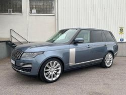 Ljusblå (blå) Begagnad 2018 Land Rover Range Rover Autobiography SUV | 585 000 kr (Marknadspris)