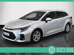 Grå (silvermetallic) Begagnad 2021 Suzuki Swace Kombi | 226 900 kr (Bra pris)