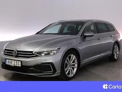 Silver Begagnad 2020 VW Passat GTE Kombi | 282 900 kr (Dyr)