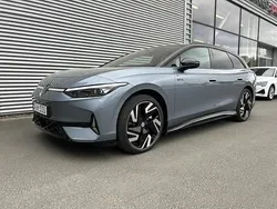 Ljusblå (stonewashed blue) Begagnad 2025 VW ID.7 GTX Sedan | 639 000 kr (Superpris)