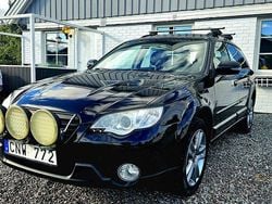 Svart Begagnad 2009 Subaru Outback SUV | 45 000 kr (Bra pris)