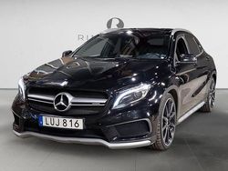 Svart Begagnad 2015 Mercedes GLA45 AMG AMG SUV | 224 900 kr