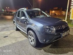 Grå Begagnad 2016 Dacia Duster SUV | 139 000 kr (Dyr)