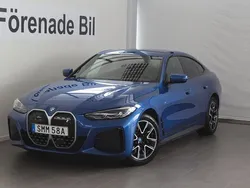 Blå (m portimo blå) Begagnad 2022 BMW i4 M Sport Sedan | 489 000 kr (Marknadspris)
