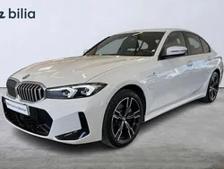Vit Begagnad 2024 BMW 330e M Sport Sedan | 509 000 kr