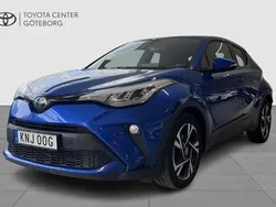Blå Begagnad 2022 Toyota C-HR Edition SUV | 249 900 kr (Marknadspris)