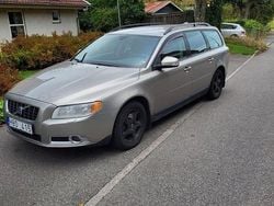 Brun Begagnad 2008 Volvo V70 Kinetic Kombi | 35 000 kr (Superpris)