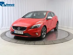 Röd Begagnad 2016 Volvo V40 Business Edition Kombi | 169 800 kr (Marknadspris)